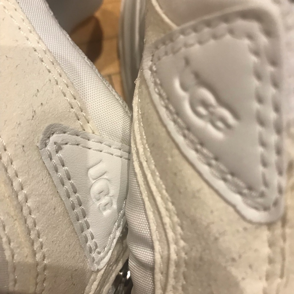 Ugg  sneakers​ - Picture 8 of 9